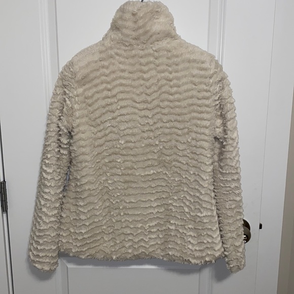 Patagonia Pleage Cream Jacket - Picture 7 of 10